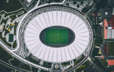 足彩网：谢泼德漂移三分再中狂揽22分，火箭16分优势挺进末节