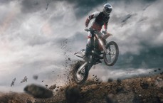 足彩网_2025十大经典赛事回眸（七）小将14队白洋淀杯鏖战击败加泰罗尼亚联队，青春风暴席卷绿茵