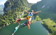 足彩网官方网站：12月21日竞彩串子预测，巴萨客场气势如虹取胜可期，热那亚往绩劣势主场难阻亚特兰大