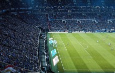 【足彩网平台】尼克-杨隔空喊话字母哥，若心已远行，何妨转身离去？