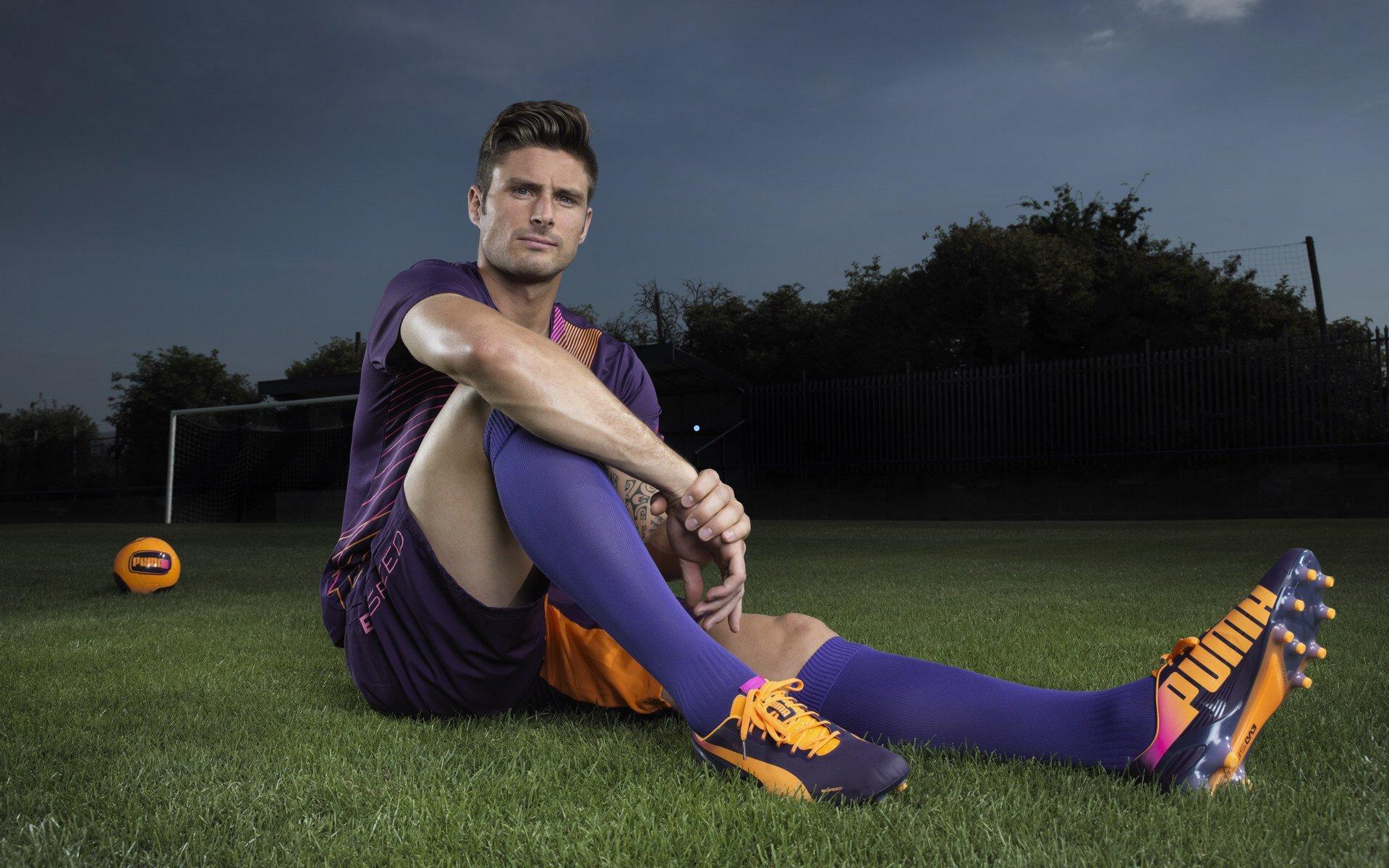 周日法甲焦点战,马赛主场迎战南特,进攻火力与主场优势成胜负关键